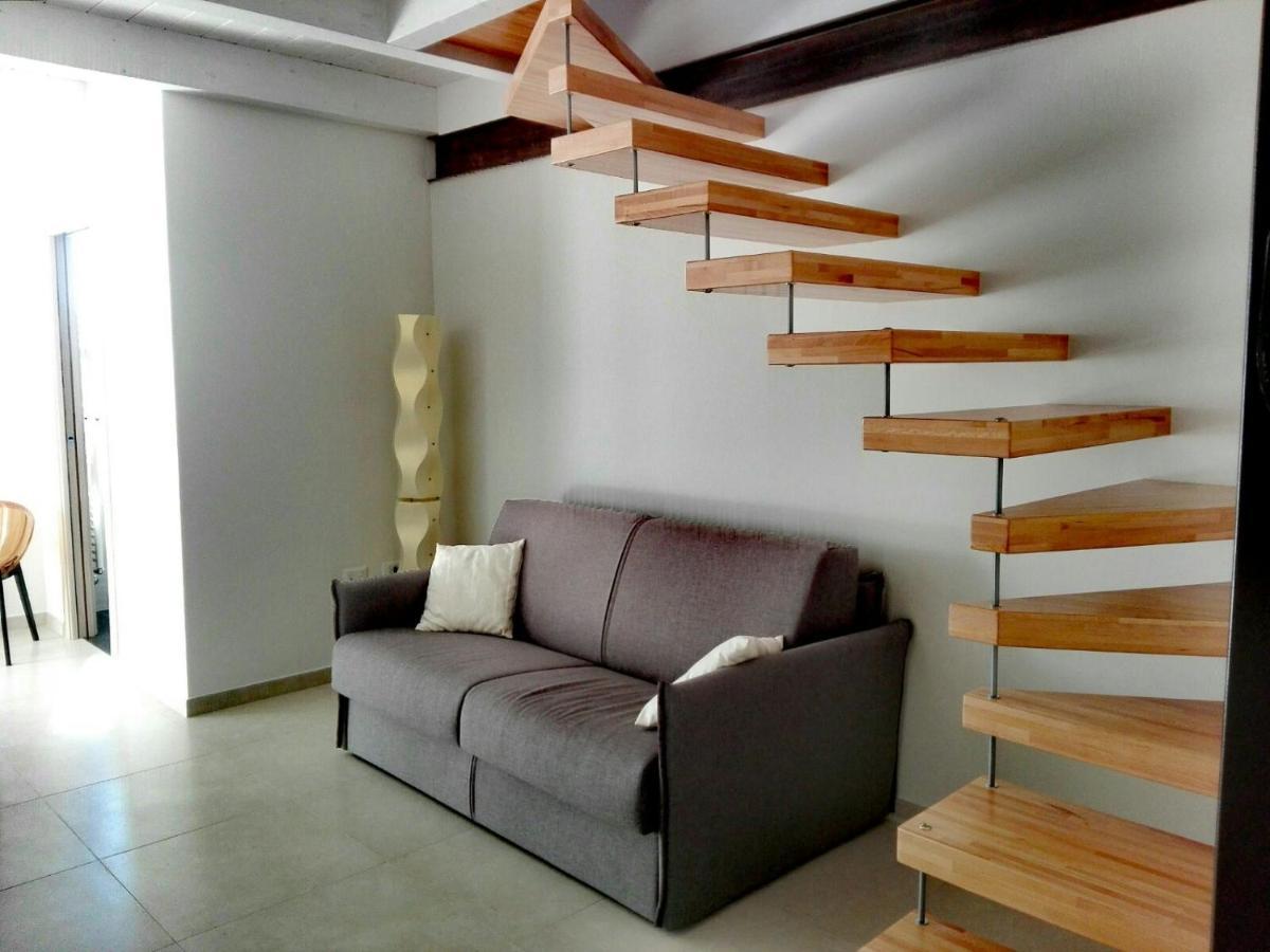 B&B Al Gravattone เวโนซา ภายนอก รูปภาพ